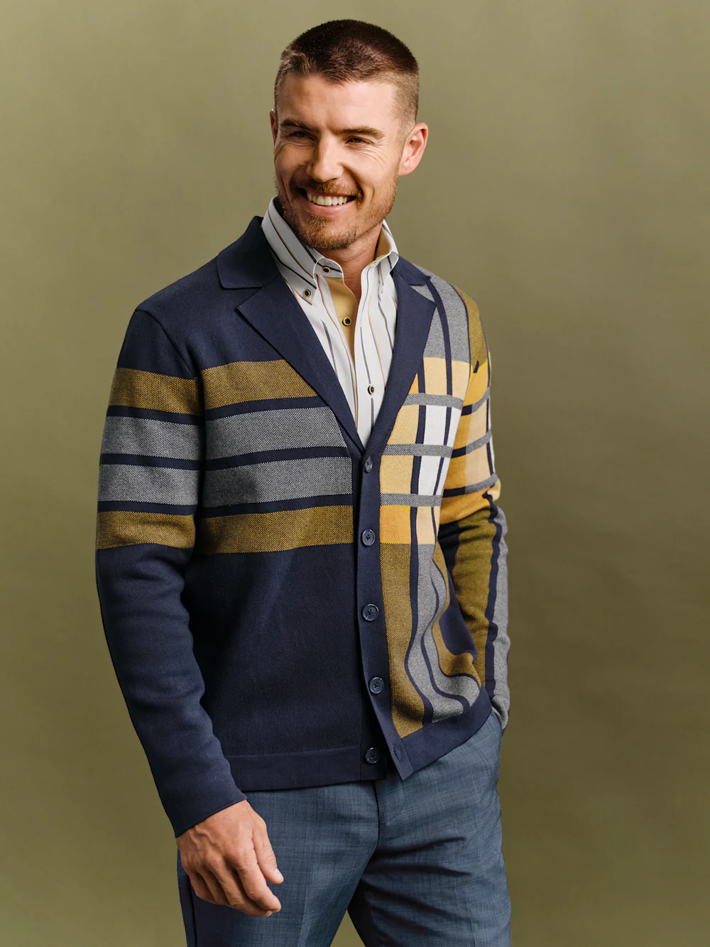 Cotton Notch Lapel Cardigan Sweater - Navy/gold - Image 7