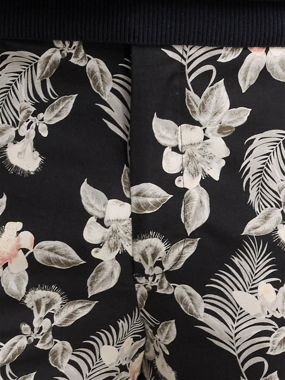 Cotton Printed Flat Fron Pants - Black Multi - Image 5